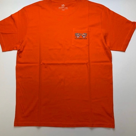 *****Southern Tide Tee Short Sleeve - Picture 2 of 3